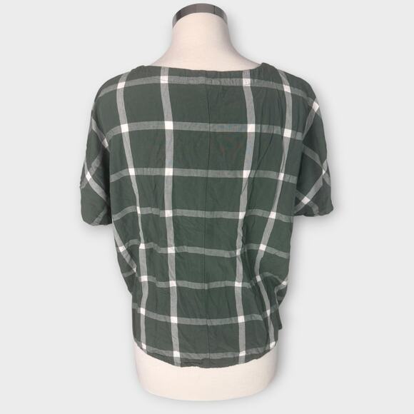 Universal Thread Green Windowpane Print Large Button Front Short Sleeve Top - Picture 7 of 9